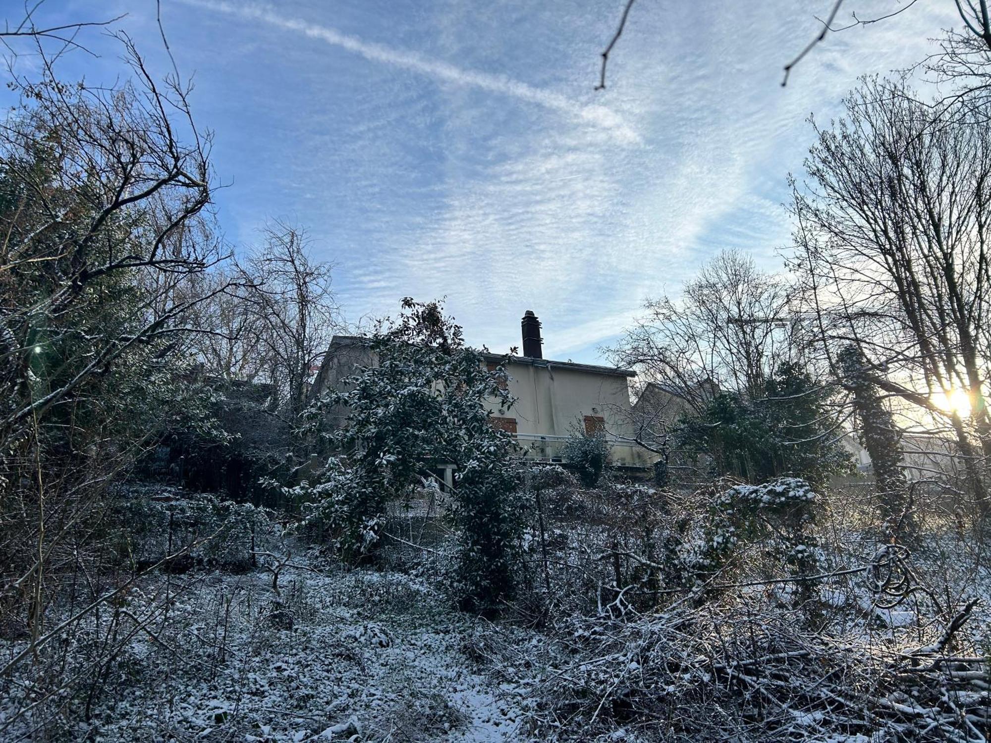 Maison Hautes Bruyeres Cachan Exterior foto